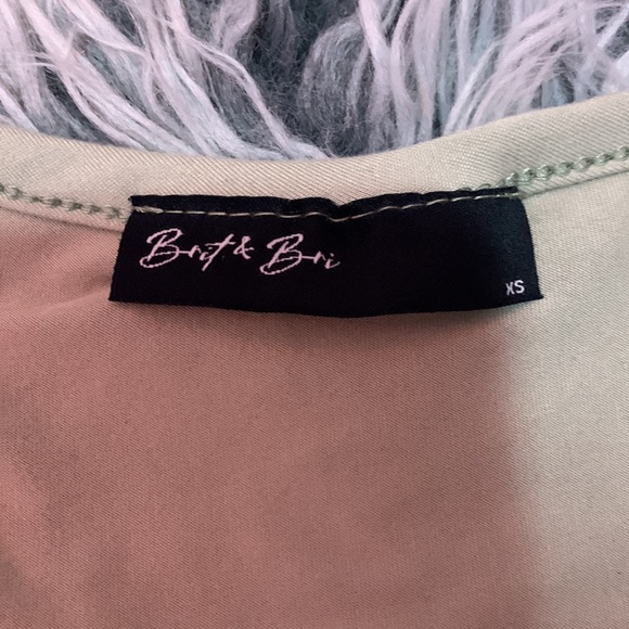 Brit and bri  x-small - Picture 2 of 2